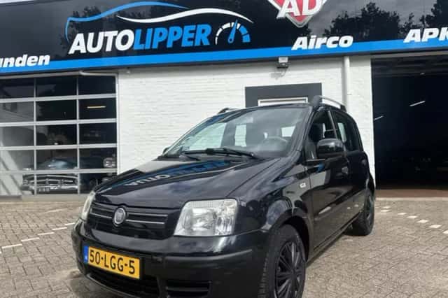 Fiat Panda (2010) thumbnail 1