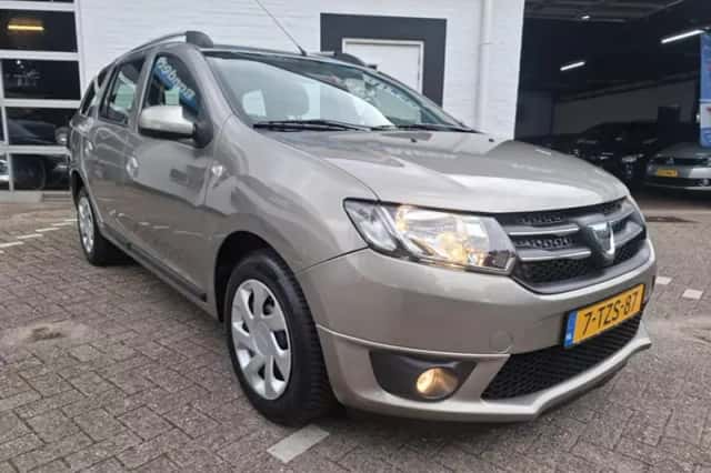 Dacia Logan (2014) thumbnail 2
