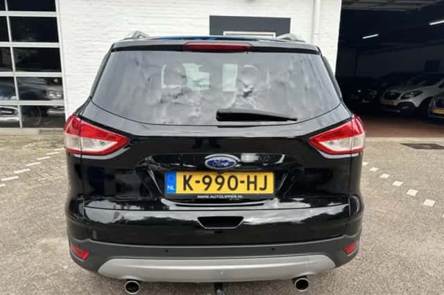 Ford Kuga (2013) thumbnail 6