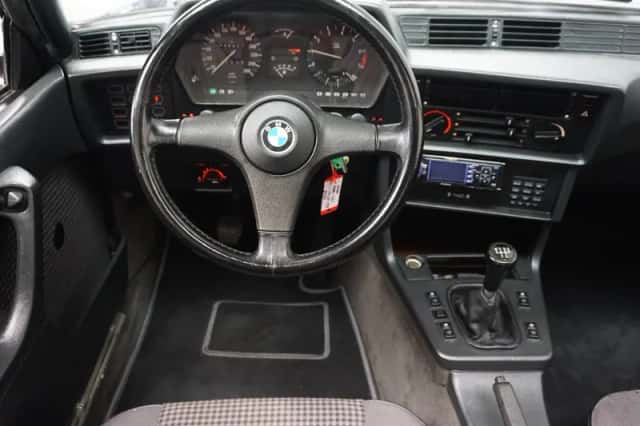 BMW 6-Serie (1986) thumbnail 3
