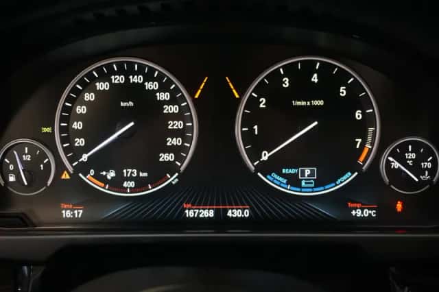 BMW X5 (2015) thumbnail 5