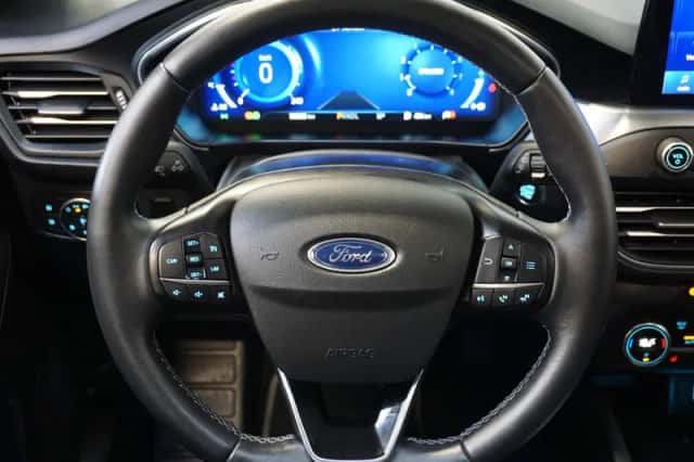Ford Focus (2020) thumbnail 4