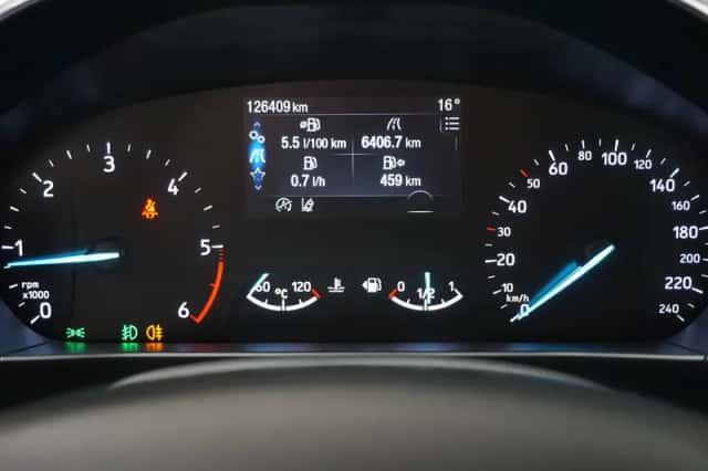 Ford Focus (2019) thumbnail 5