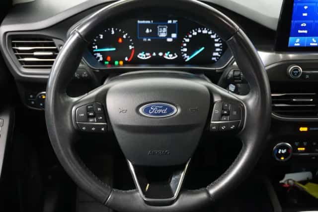Ford Focus (2019) thumbnail 4