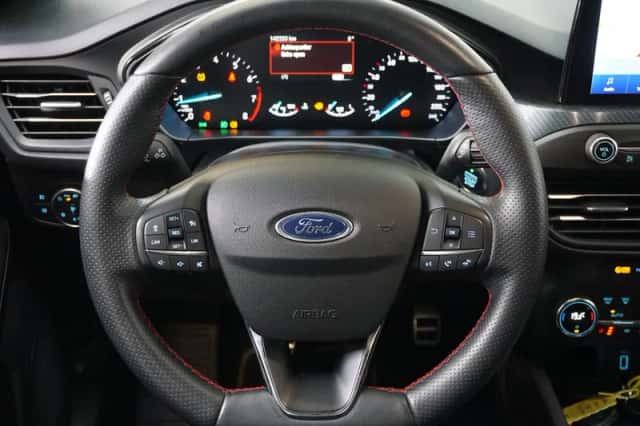 Ford Focus (2019) thumbnail 4
