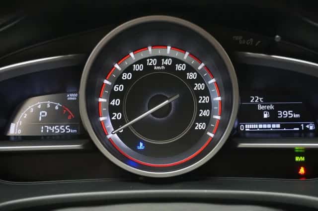 Mazda 3 (2014) thumbnail 5