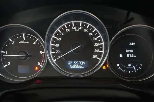 Mazda 6 (2015) thumbnail 5