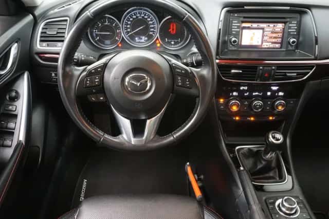 Mazda 6 (2015) thumbnail 3