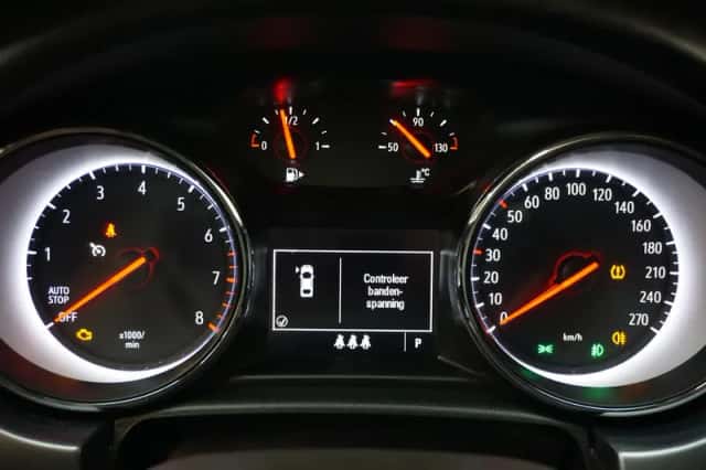 Opel Astra (2020) thumbnail 5