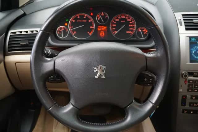 Peugeot 407 (2005) thumbnail 4