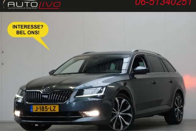 Škoda Superb (2017) thumbnail 1