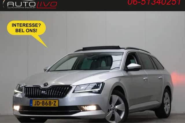 Škoda Superb (2016) thumbnail 1
