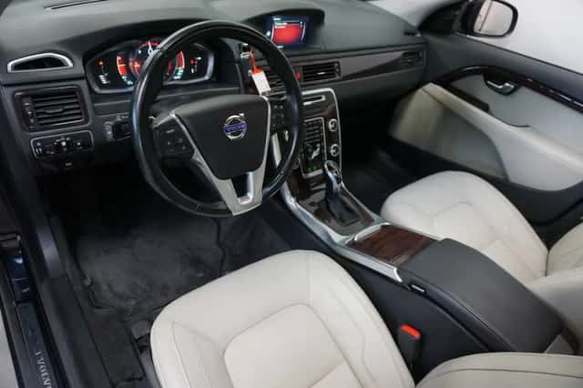 Volvo S80 (2014) thumbnail 2