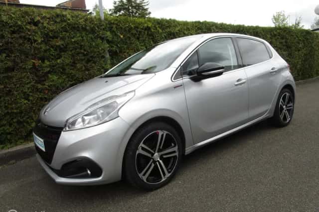 Peugeot 208 (2018) thumbnail 1