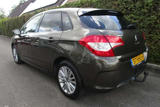 Citroën C4 (2012) thumbnail 2