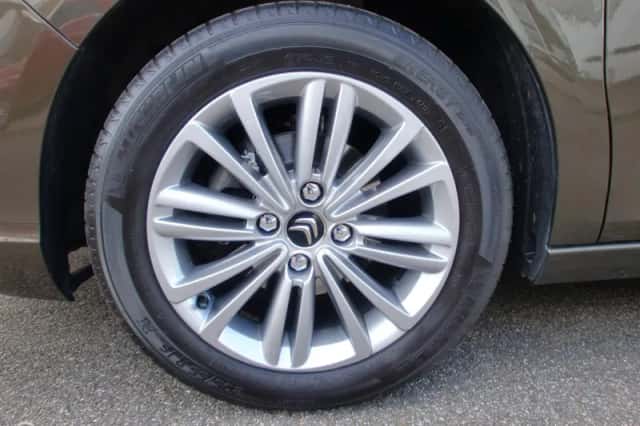 Citroën C4 (2012) thumbnail 4