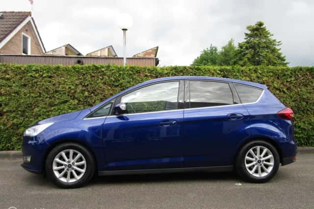 Ford C-Max (2017) thumbnail 3