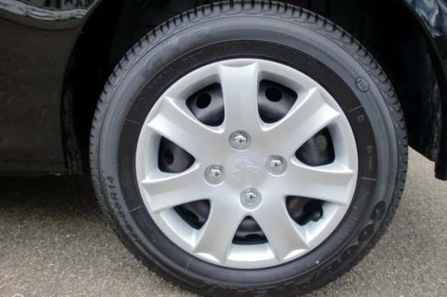 Peugeot 206 (2011) thumbnail 4