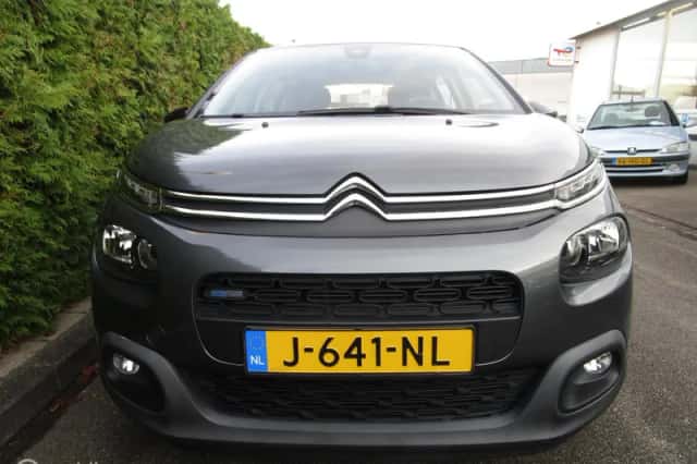 Citroën C3 (2017) thumbnail 2