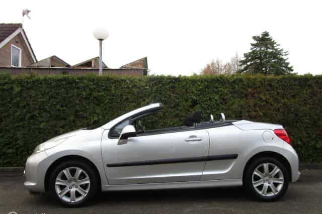 Peugeot 207 (2009) thumbnail 6