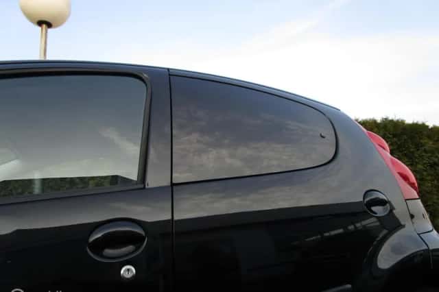 Peugeot 107 (2012) thumbnail 6
