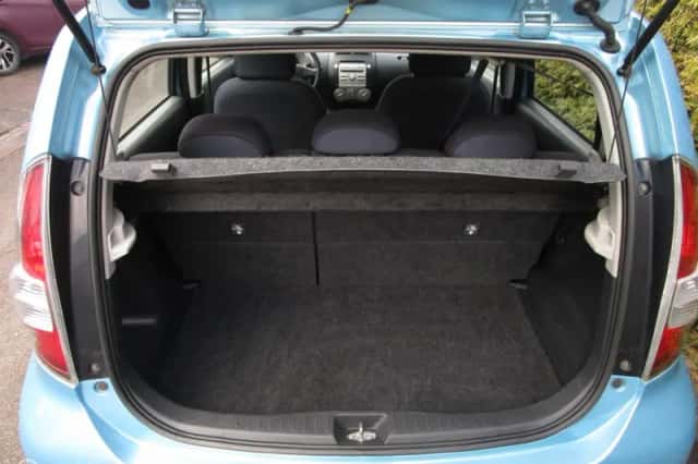 Daihatsu Sirion (2006) thumbnail 5
