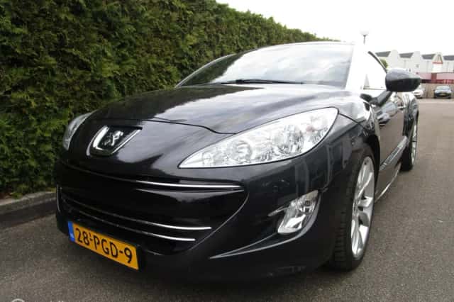 Peugeot RCZ (2011) thumbnail 5