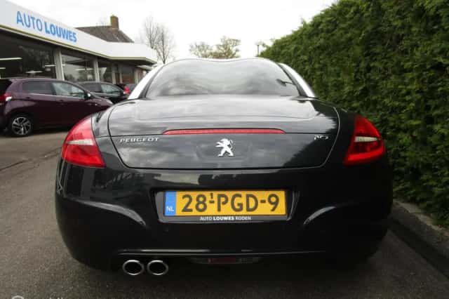 Peugeot RCZ (2011) thumbnail 6