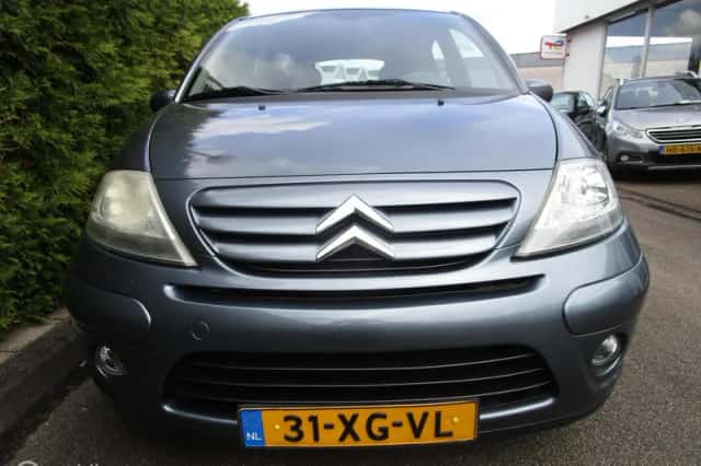 Citroën C3 (2007) thumbnail 2