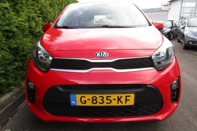 Kia Picanto (2019) thumbnail 2