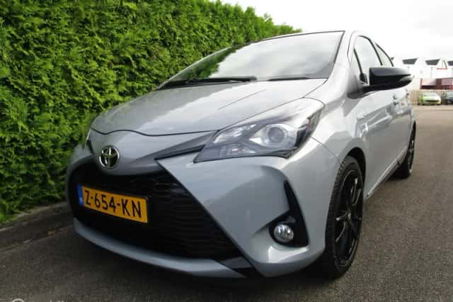 Toyota Yaris (2019) thumbnail 5