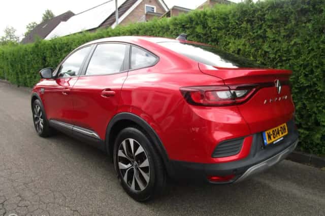 Renault Arkana (2021) thumbnail 6