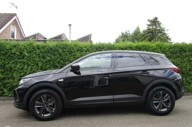 Opel Grandland (2022) thumbnail 3