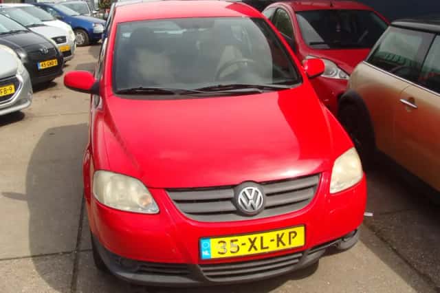 Volkswagen Fox (2007) thumbnail 2