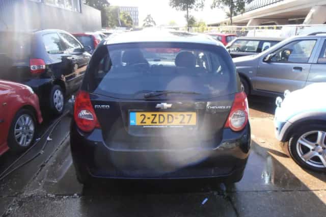 Chevrolet Aveo (2009) thumbnail 5