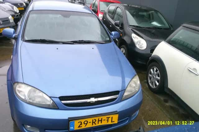 Chevrolet Lacetti (2005) thumbnail 2
