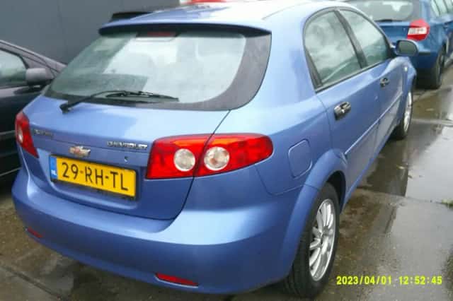 Chevrolet Lacetti (2005) thumbnail 4