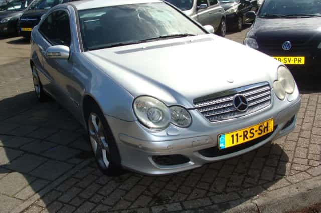 Mercedes-Benz C-Klasse (2005) thumbnail 1