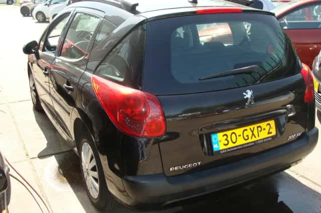 Peugeot 207 (2008) thumbnail 6