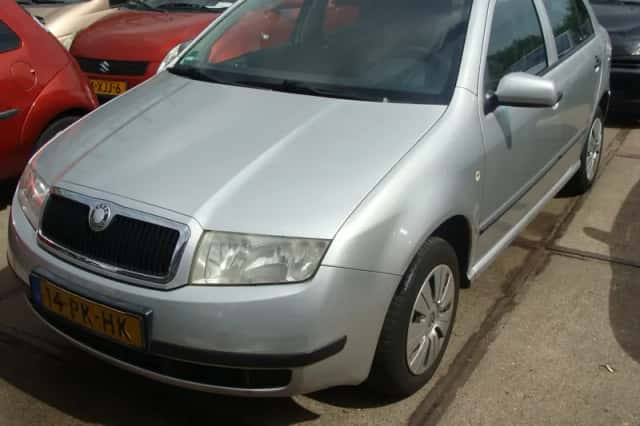 Škoda Fabia (2004) thumbnail 3