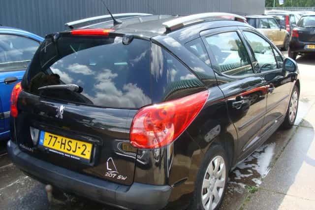 Peugeot 207 (2009) thumbnail 4