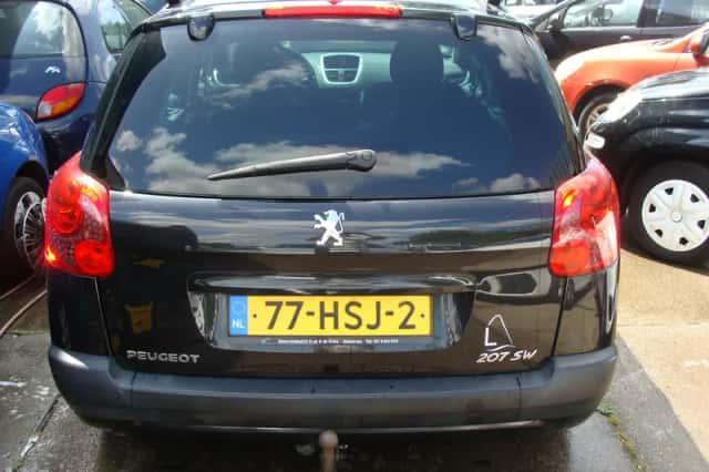 Peugeot 207 (2009) thumbnail 5