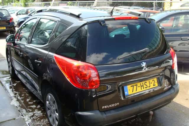 Peugeot 207 (2009) thumbnail 6