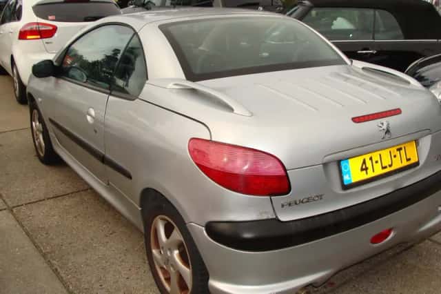 Peugeot 206 (2003) thumbnail 6