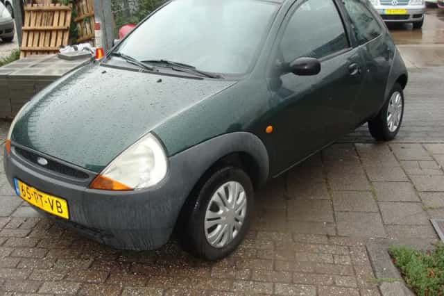 Ford Ka (2004) thumbnail 3