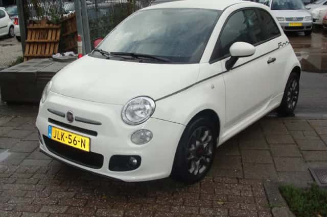 Fiat 500 (2013) thumbnail 3