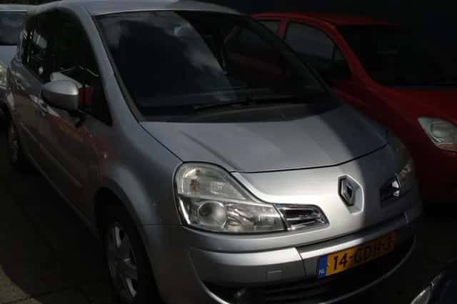 Renault Grand Modus (2008) thumbnail 1