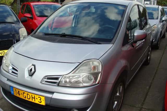 Renault Grand Modus (2008) thumbnail 3