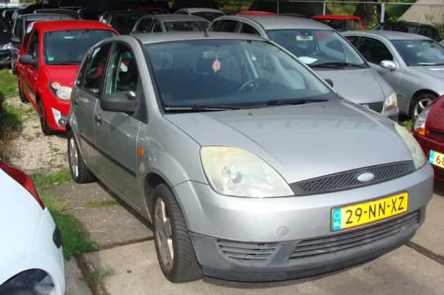 Ford Fiesta (2004) thumbnail 1