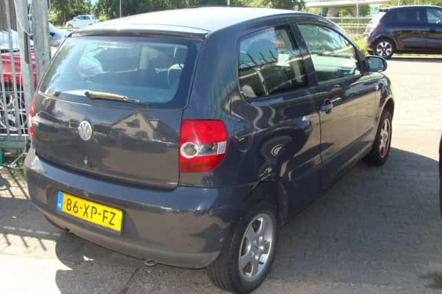 Volkswagen Fox (2007) thumbnail 5